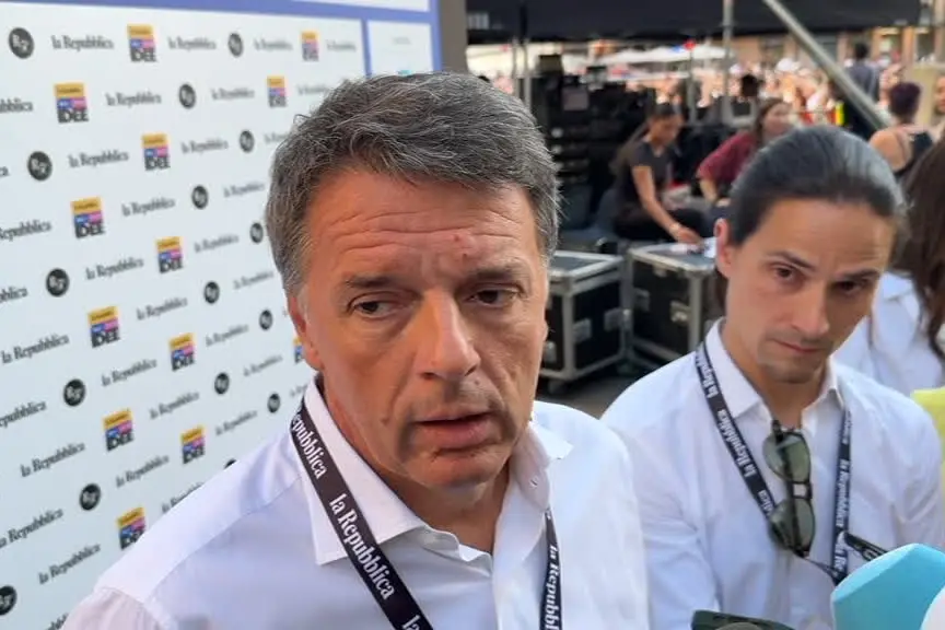 Iran, Renzi: Italia non tocca palla, è fuori dai vertici come ai Mondiali