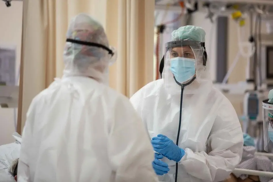 Personale sanitario (Archivio L'Unione Sarda)