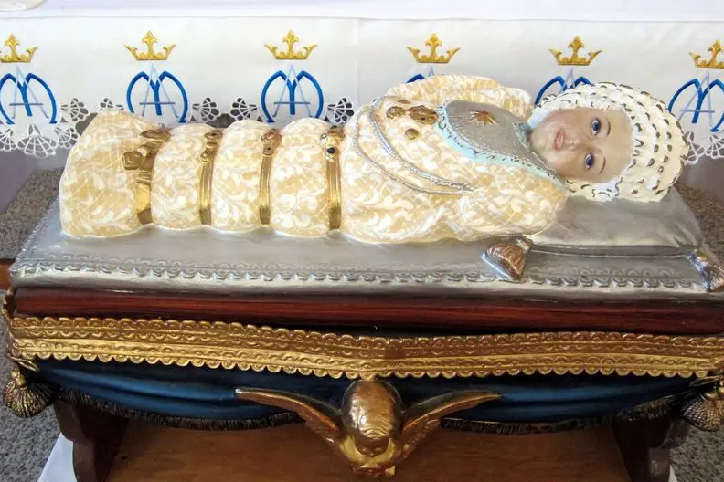 Il simulacro di Maria Bambina (foto Ronchi)
