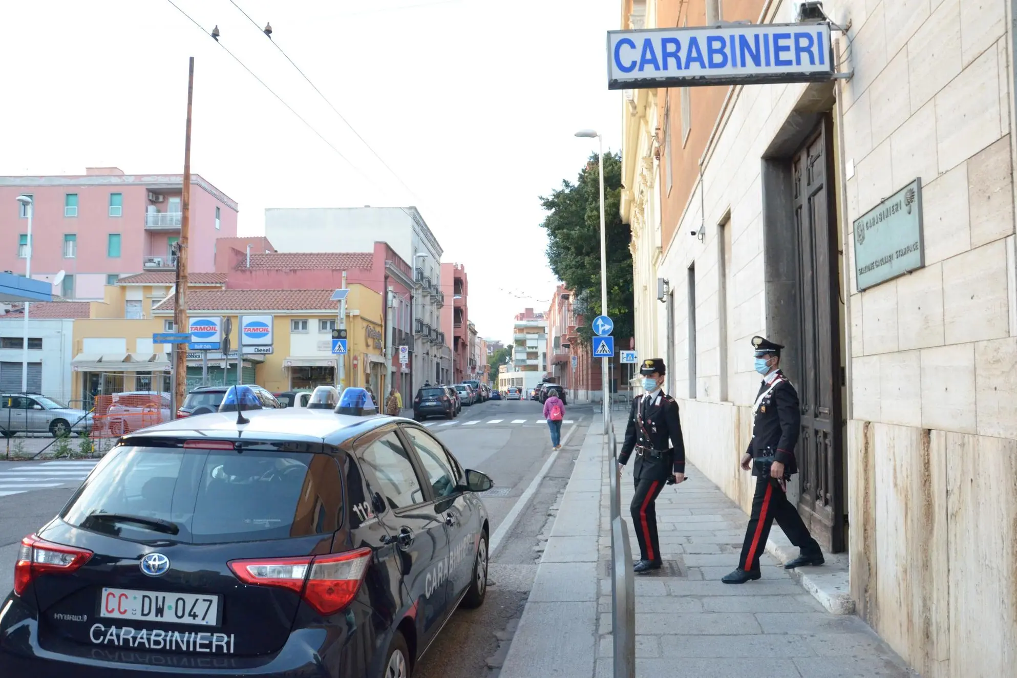 L'esterno di una caserma (foto carabinieri)