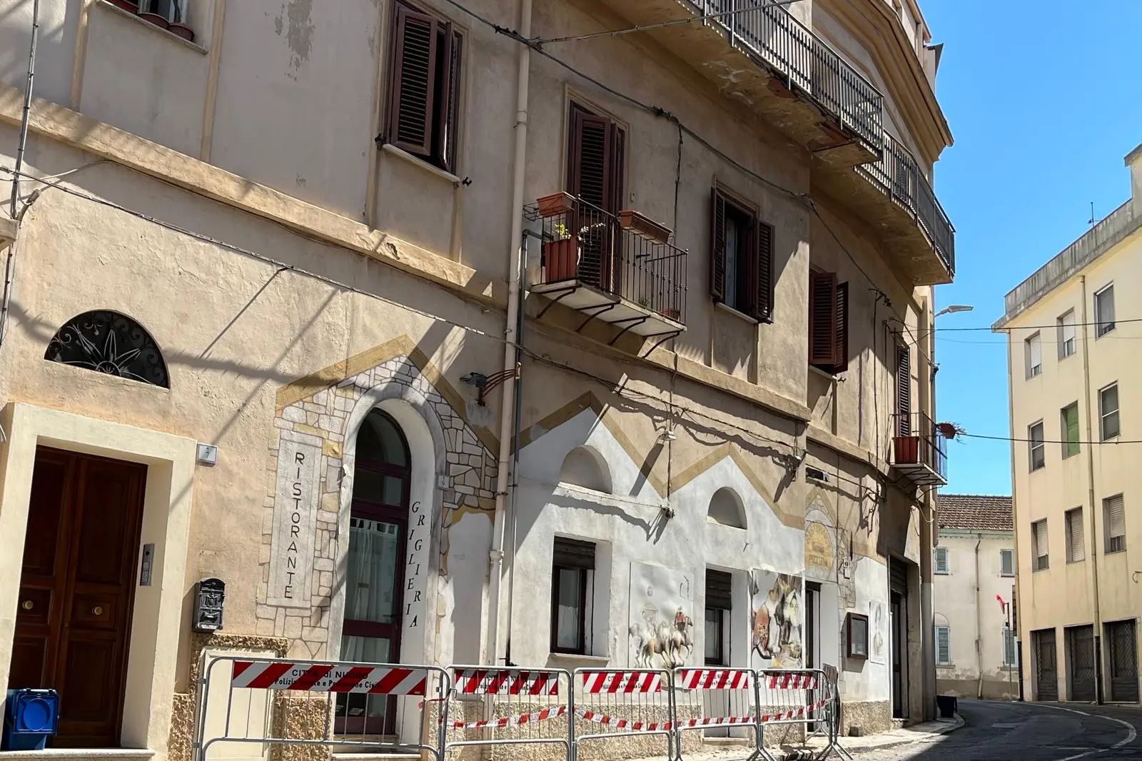 Le transenne posizionate dal comune
