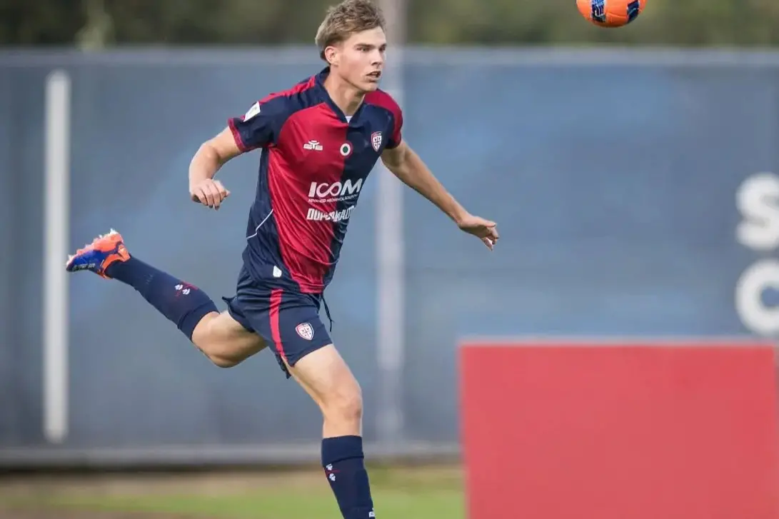 Márton Prettenhoffer. Foto Cagliari Calcio (Valerio Spano)