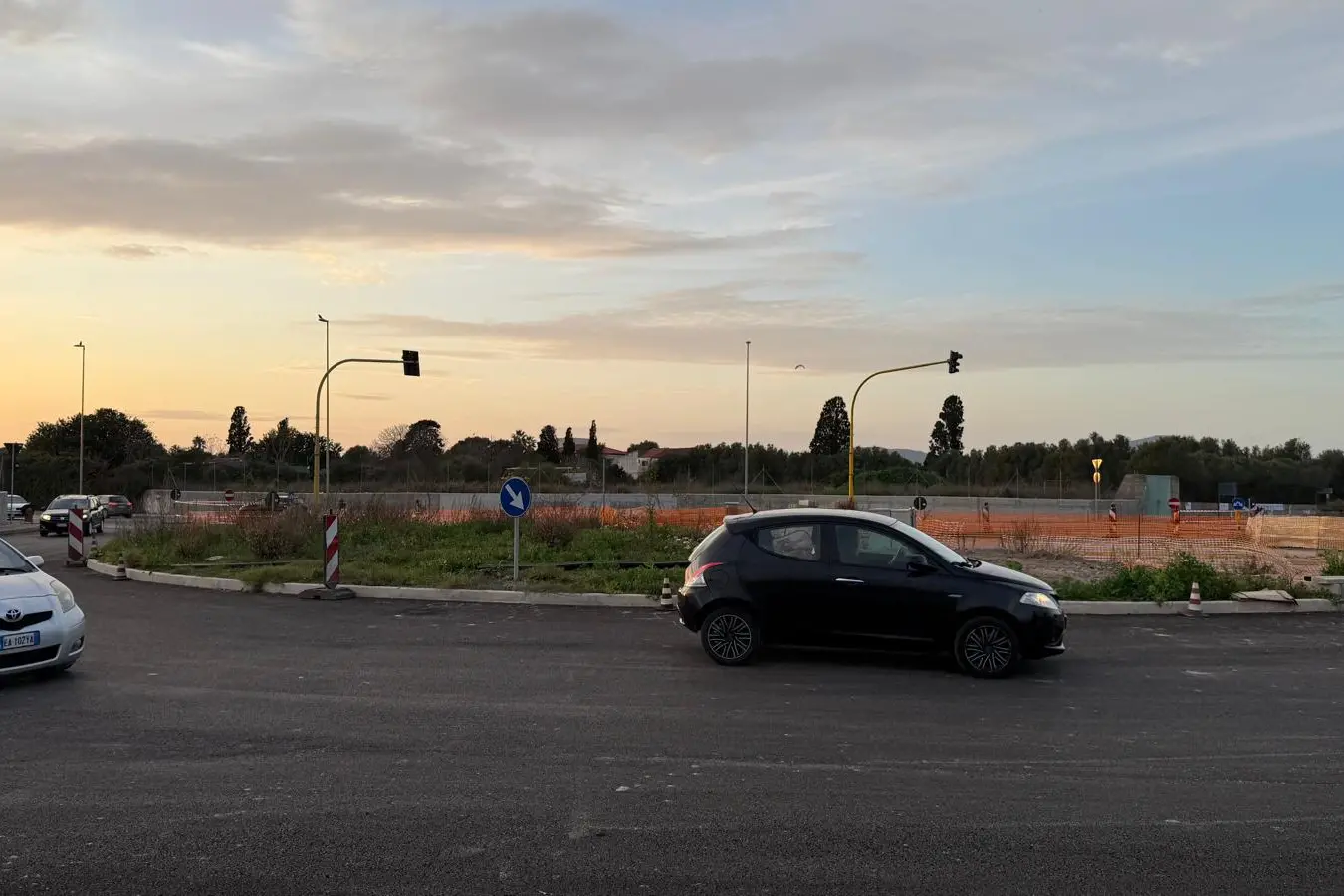 La nuova rotatoria in via Vittorio Emanuele