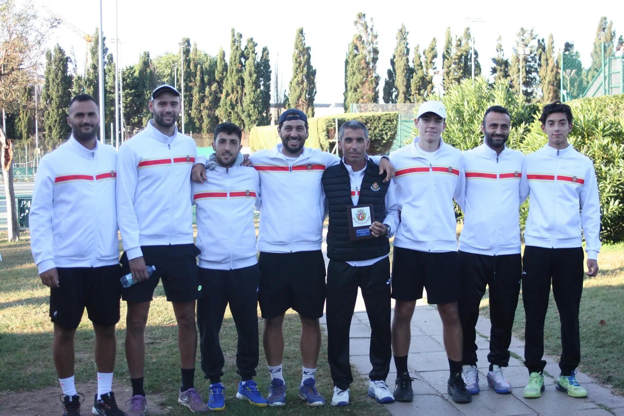 La squadra del Tc Alghero Mp Finance (foto Antonio Burruni)