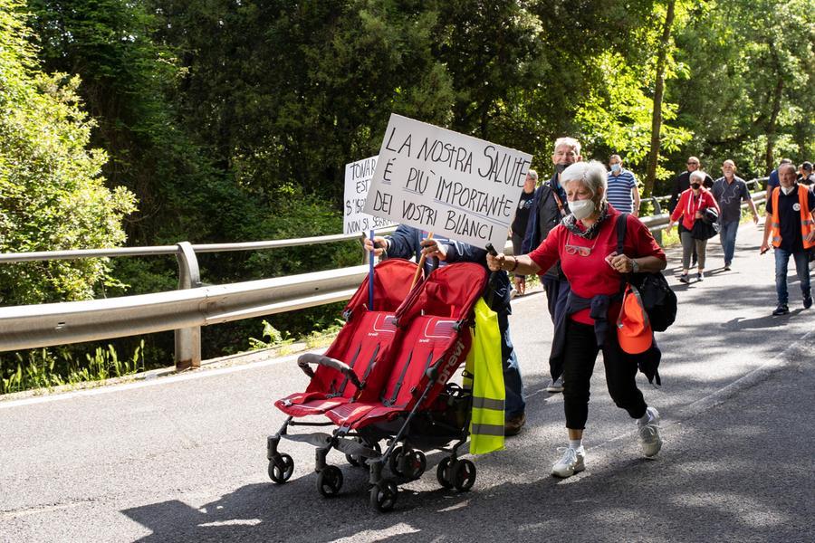 Una marcia per la salute nel centro Sardegna (Mattia Melis/L'Unione Sarda)