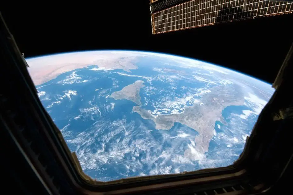 L'Italia nella foto pubblicata dall'astronauta Paolo Nespoli e scattata dalla Stazione spaziale