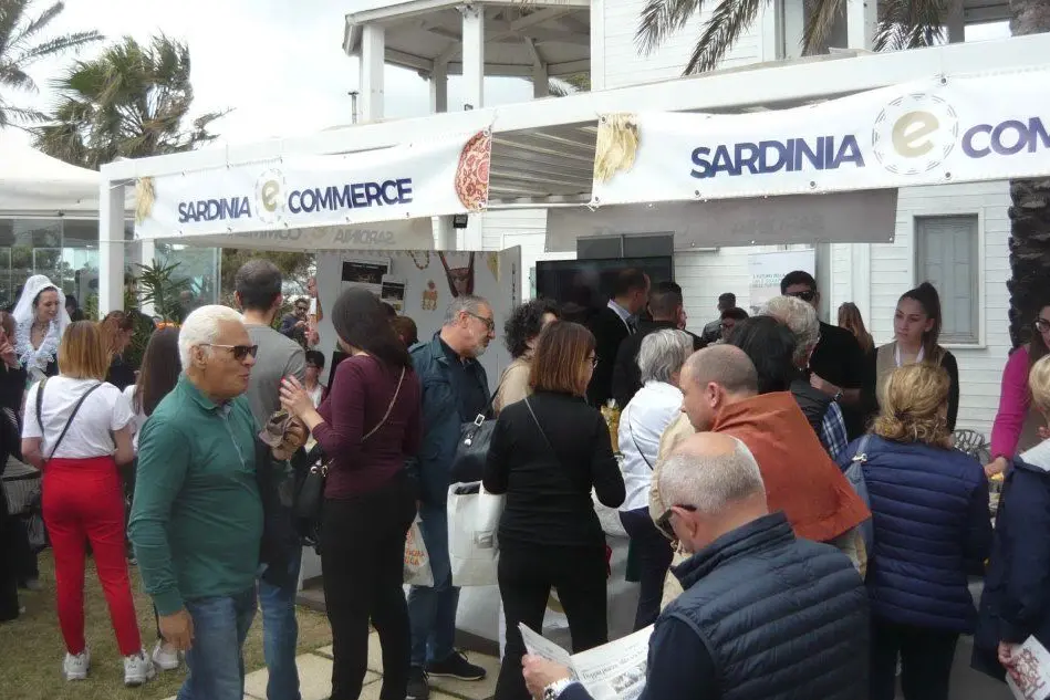 Lo stand di Sardinia eCommerce (foto L'Unione Sarda - Serreli)