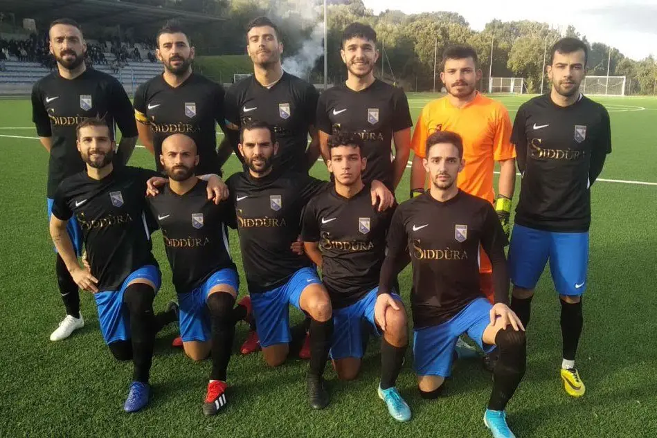 Una formazione del Luogosanto (foto Tellini)