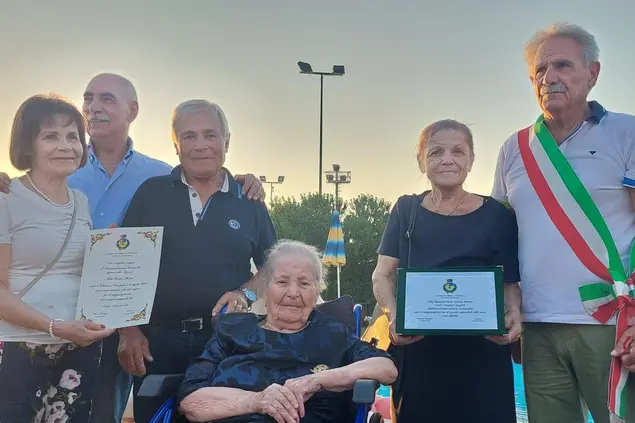 La centenaria festeggiata (foto concessa)