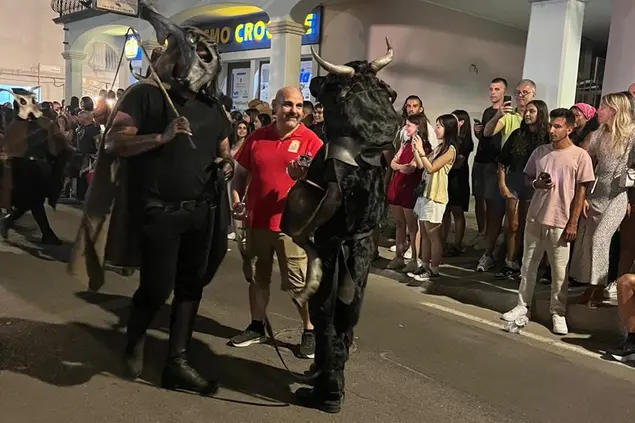 La manifestazione (foto Agus)