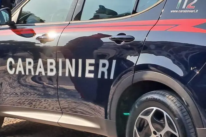 Auto Carabinieri generica