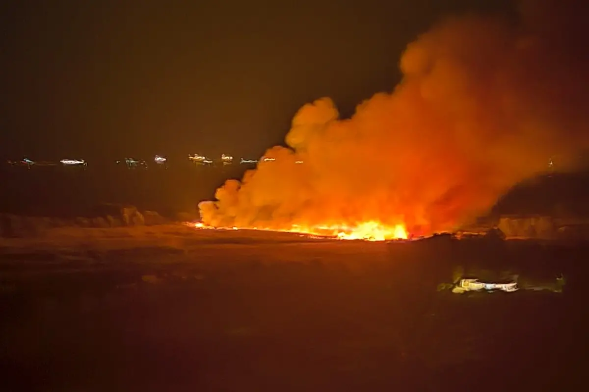 L'incendio a Punta Trettu