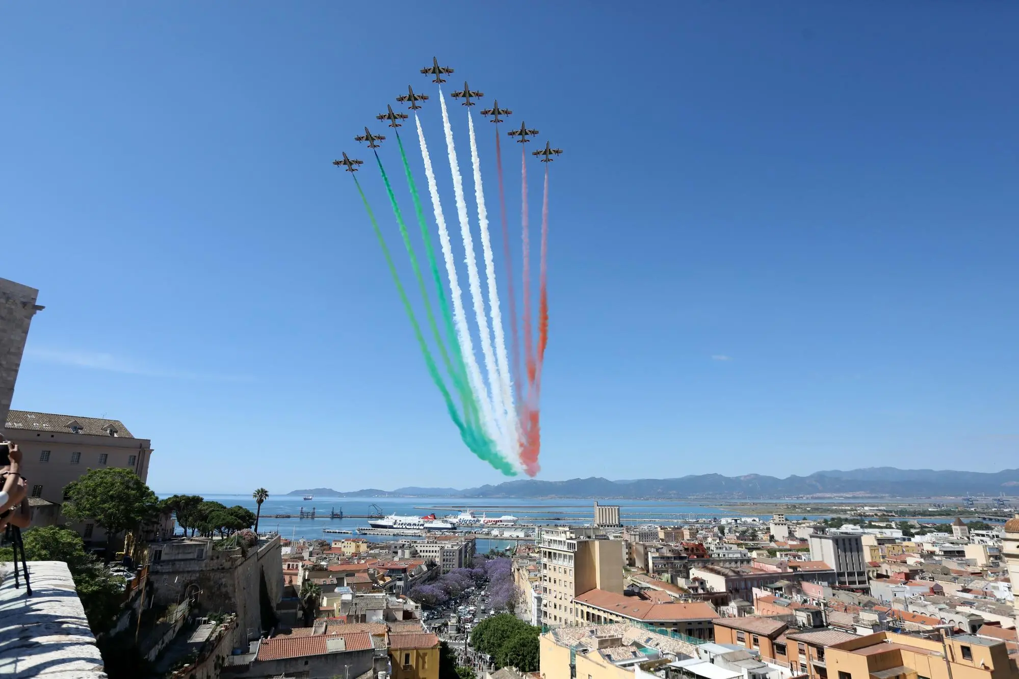 Frecce tricolori a Cagliari  (L'Unione Sarda)