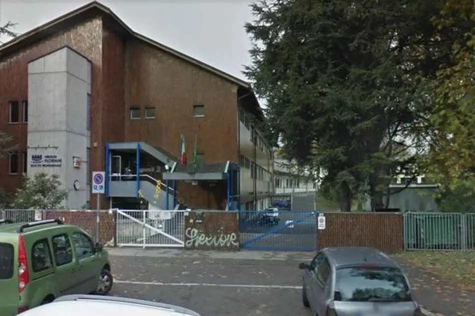 L'esterno dell'istituto secondario superiore "Floriani" di Vimercate (Ansa/Google Maps)