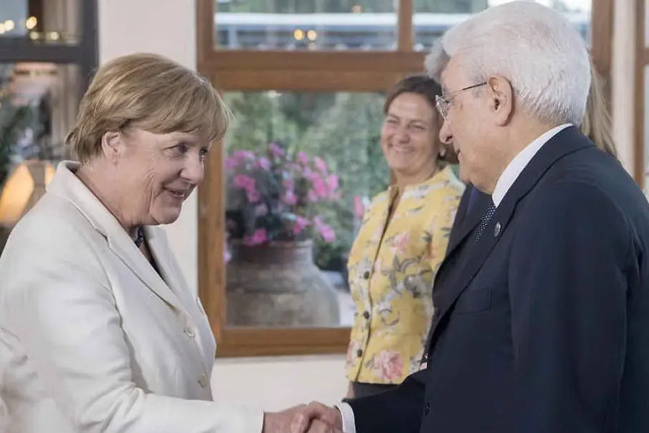 Angela Merkel e Sergio Mattarella (Ansa)