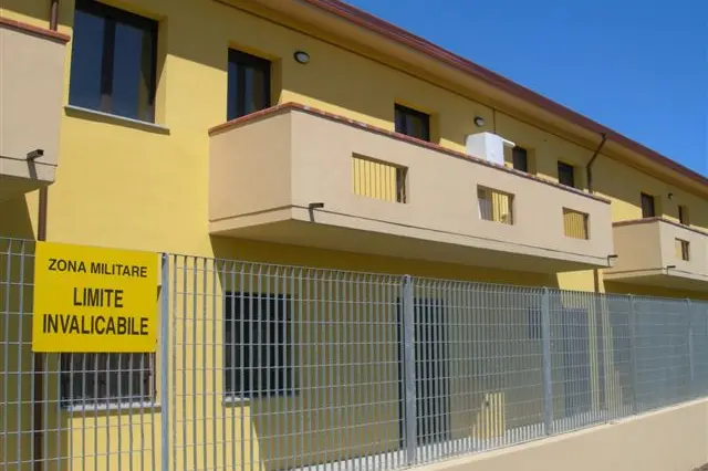 La caserma dei carabinieri di Senorbì