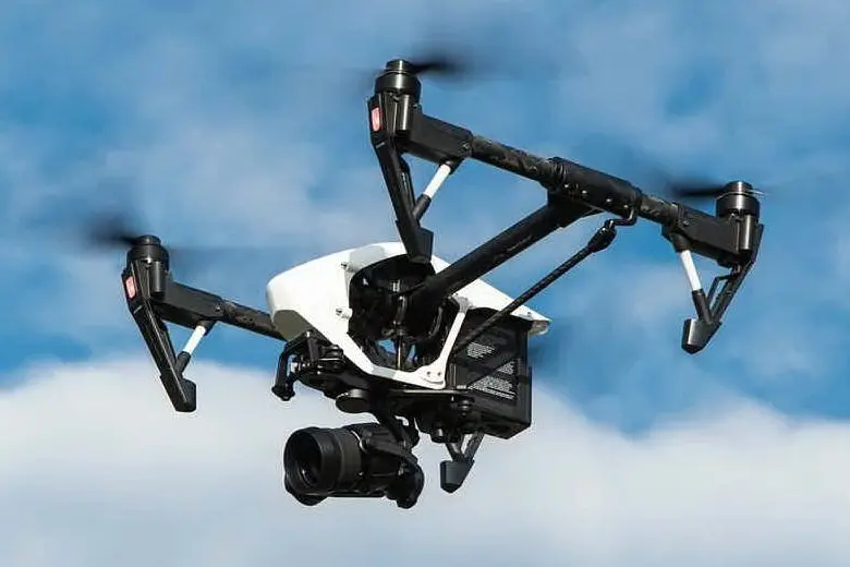Un drone (immagine simbolo, foto www.pixabay.com)