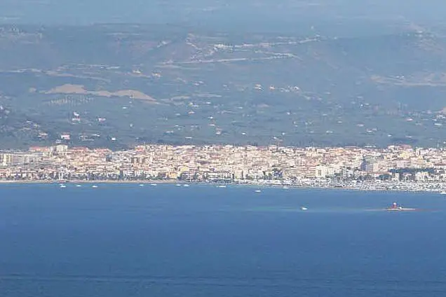 Il promontorio di Alghero (Wikipedia)