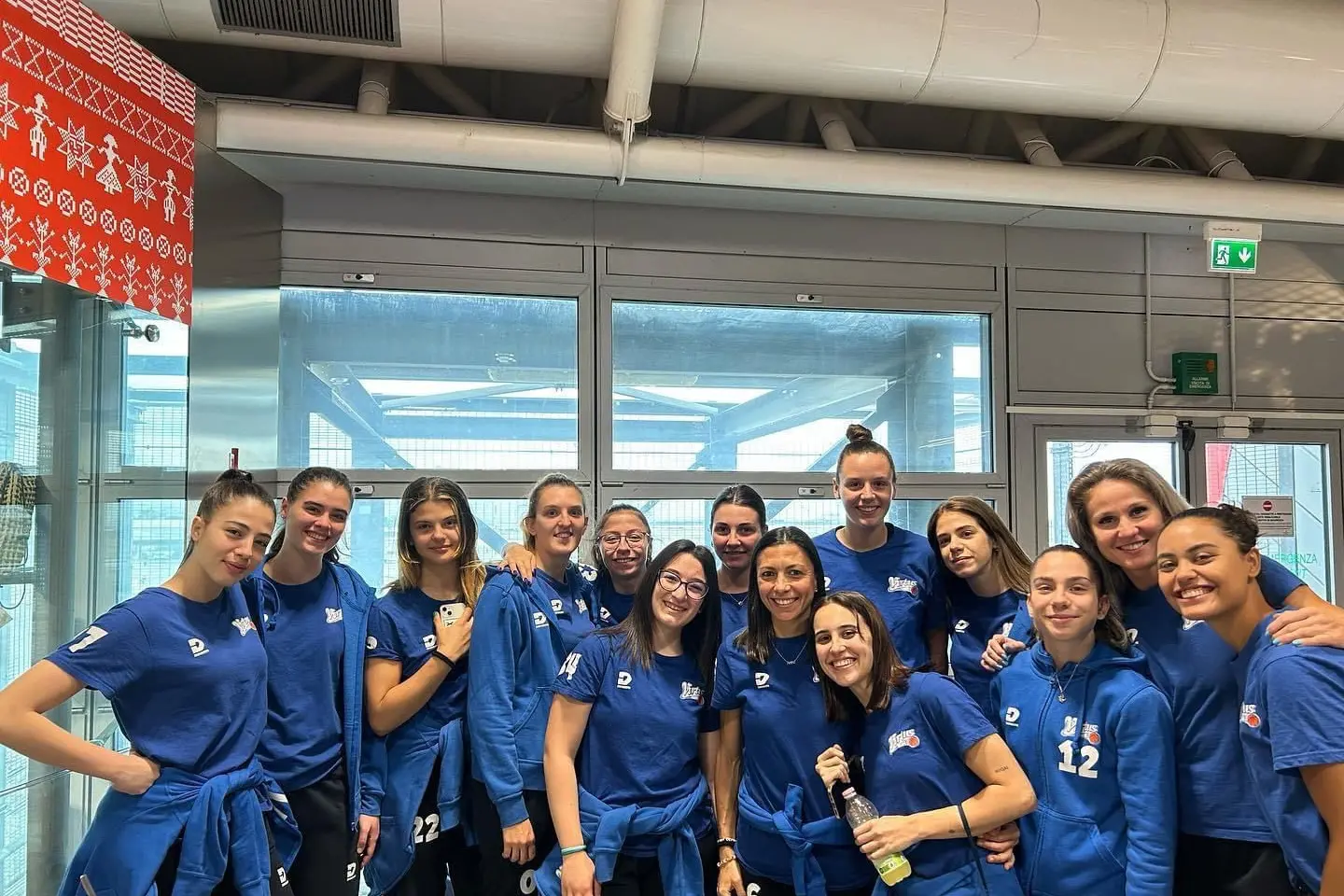 La Virtus Cagliari in partenza per gli spareggi di Roma (foto concessa dall'Ufficio Stampa della Virtus Cagliari)