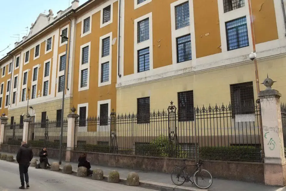 Il carcere di San Vittore a Milano (Ansa)