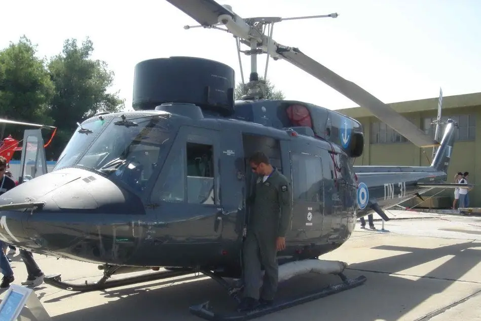 Un elicottero della Marina greca (wikipedia)