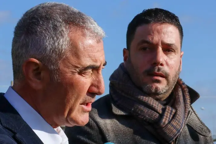 Il sindaco Mario Conoci e l'assessore Andrea Montis (foto concessa)
