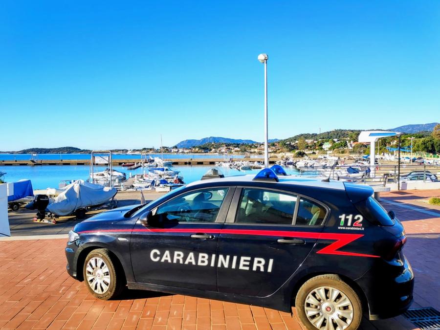 Cagliari, ruba la bici da un camper in sosta: algerino in manette