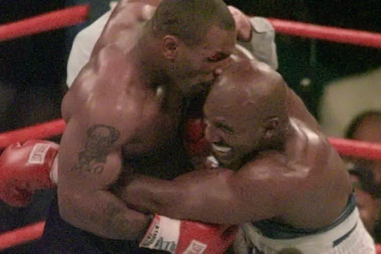 #Accadde Oggi: il 28 giugno 1997 Tyson sconvolge il mondo del pugilato