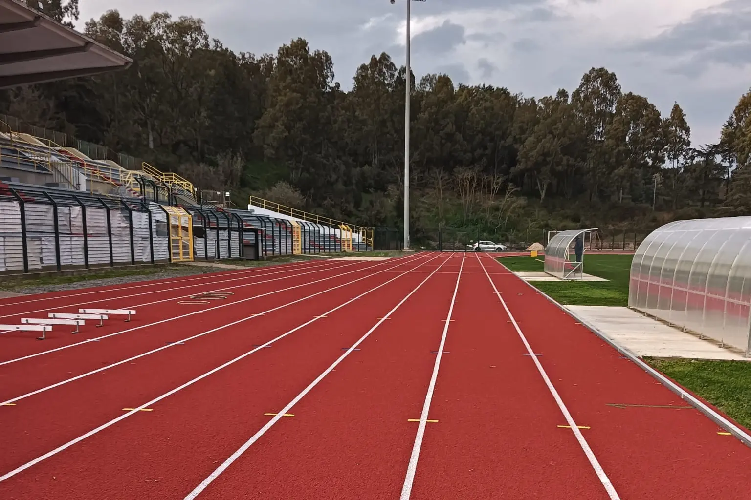 La nuova pista di atletica omologata (foto Oggianu)