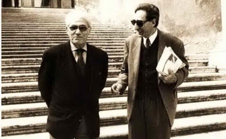 Con il filosofo Manlio Sgalambro (Archivio L'Unione Sarda)