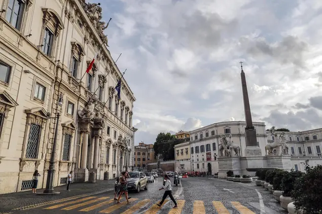 Il Palazzo della Consulta sede della Corte Costituzionale (Ansa)