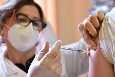 Covid, open day vaccinale a Muravera