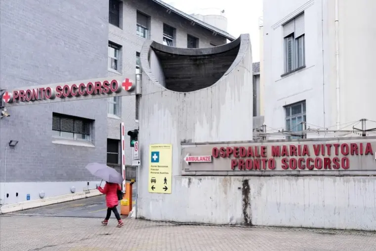 L'ospedale Maria Vittoria di Torino (Ansa)