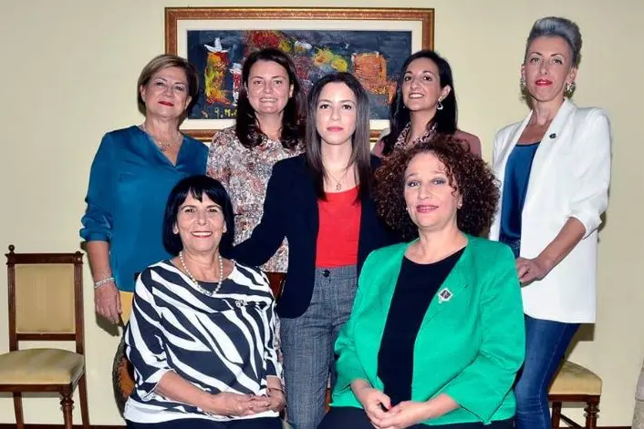 Il direttivo di Fidapa Porto Torres (foto Pala)