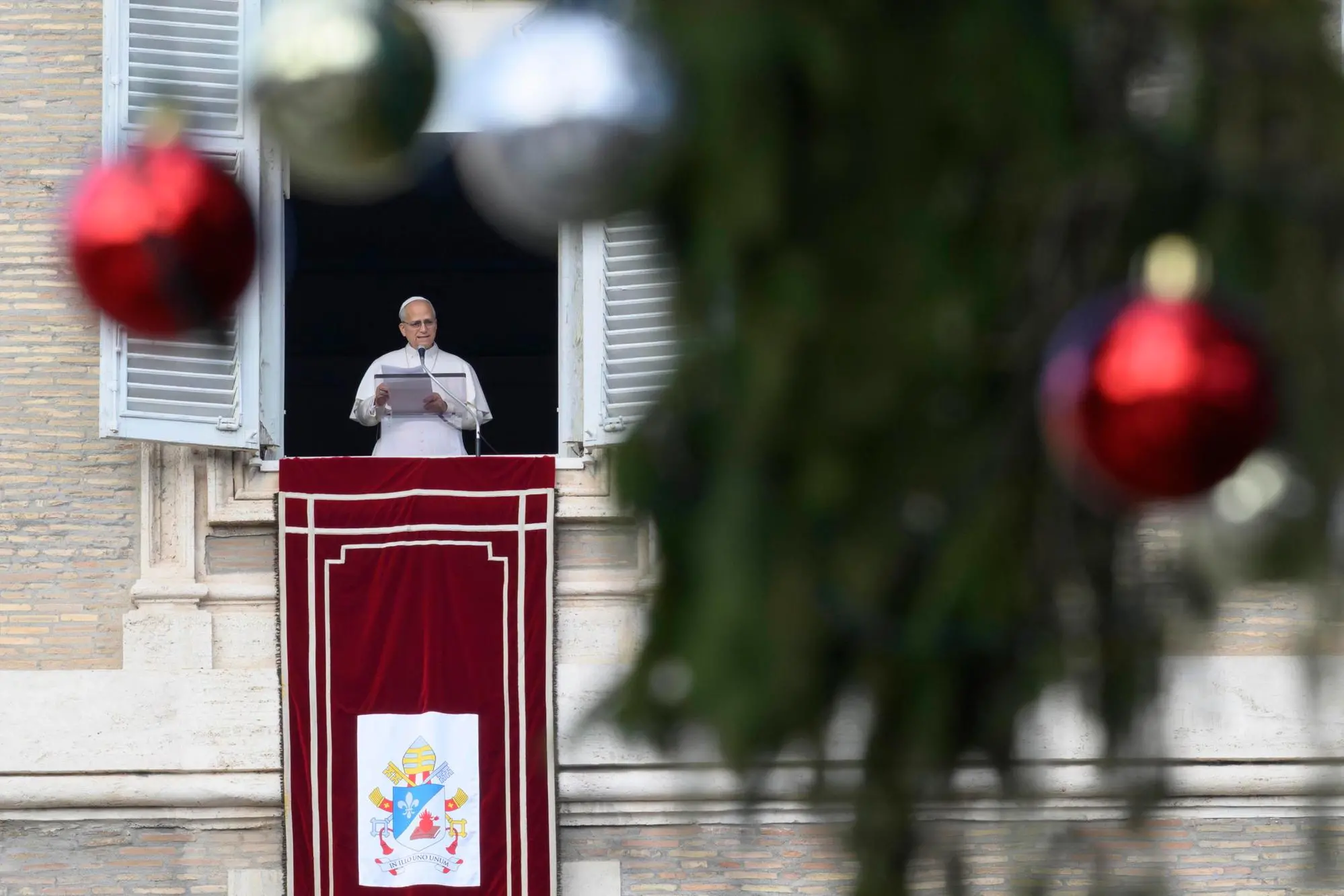 Papa Leone XIV in Piazza San Pietro (Ansa - Epa/Vatican Media)