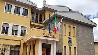 https://immagini.unionesarda.it/version/c:NDU0ZTNiYjctNGI3Yy00:NzVjNmY4ODItMDJiZC00/image.webp?f=16:9