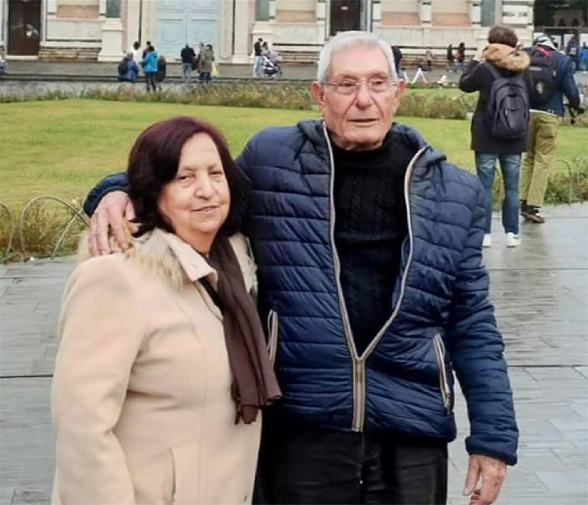 Luigi Gulisano, 79 anni e la moglie Marisa Dessì, di 82