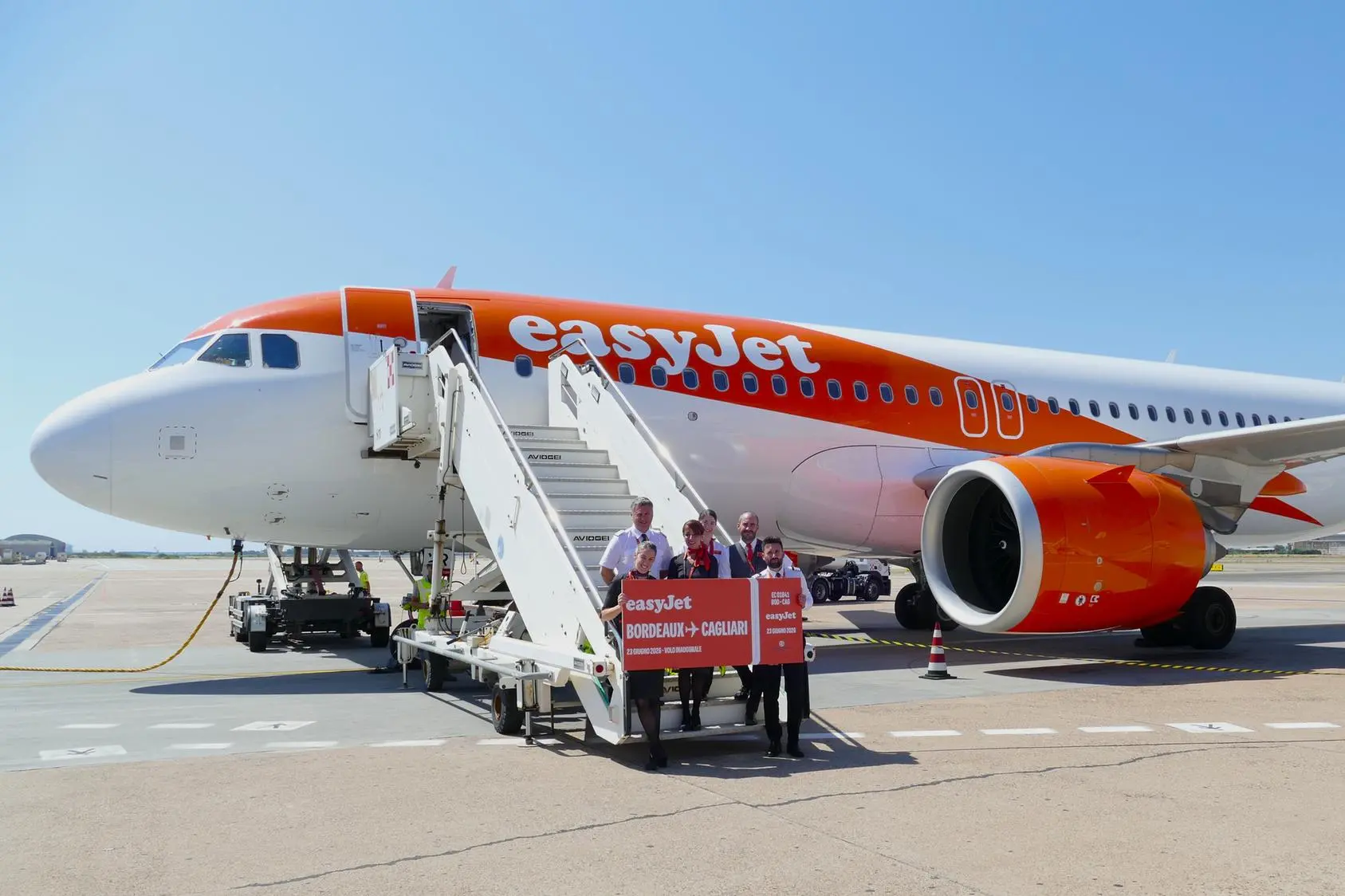 Il primo volo easyJet Bordeaux-Cagliari arrivato in Sardegna lo scorso 23 giugno (foto Sogaer)