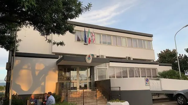 https://immagini.unionesarda.it/version/c:NDU5MzNiYTMtMGFjOC00:NjYxYjM0YzktZDE2Ny00/image.webp?f=16:9