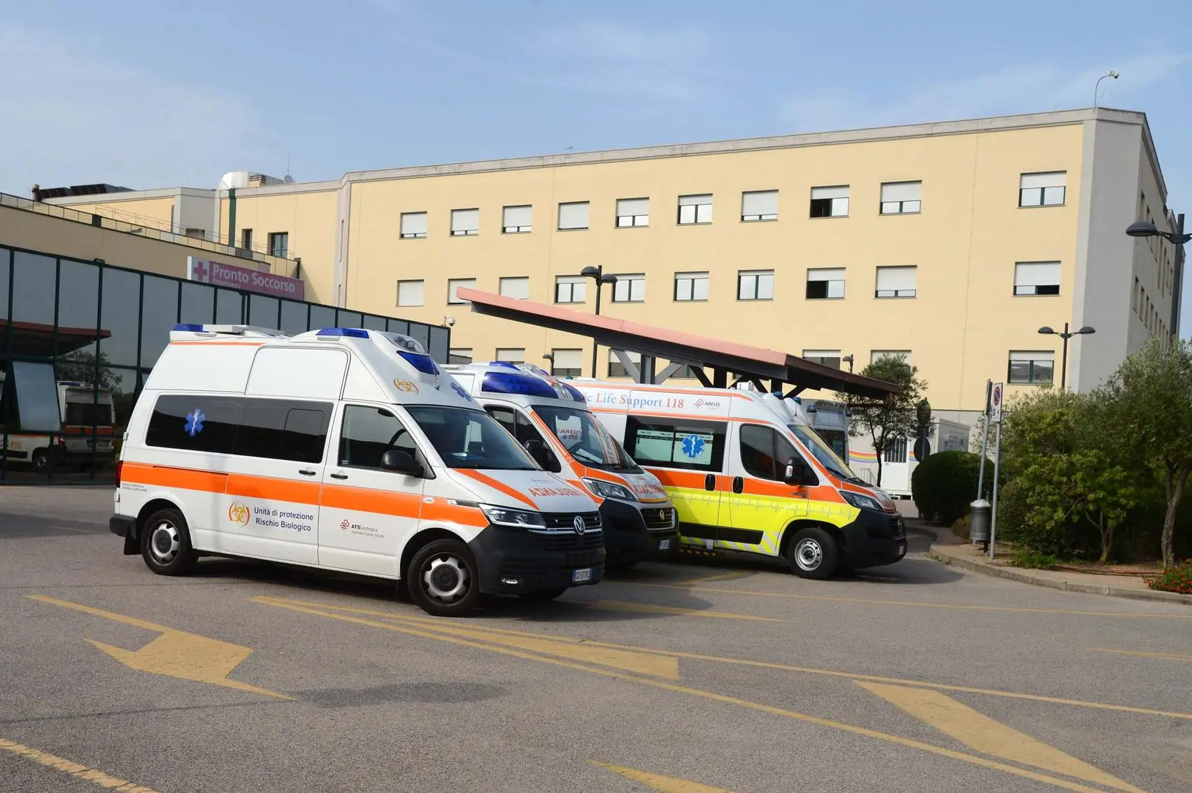 Il Pronto Soccorso dell'ospedale Giovanni Paolo II di Olbia (foto Antonio Satta)