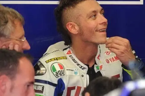 Il nuovo look di Valentino Rossi