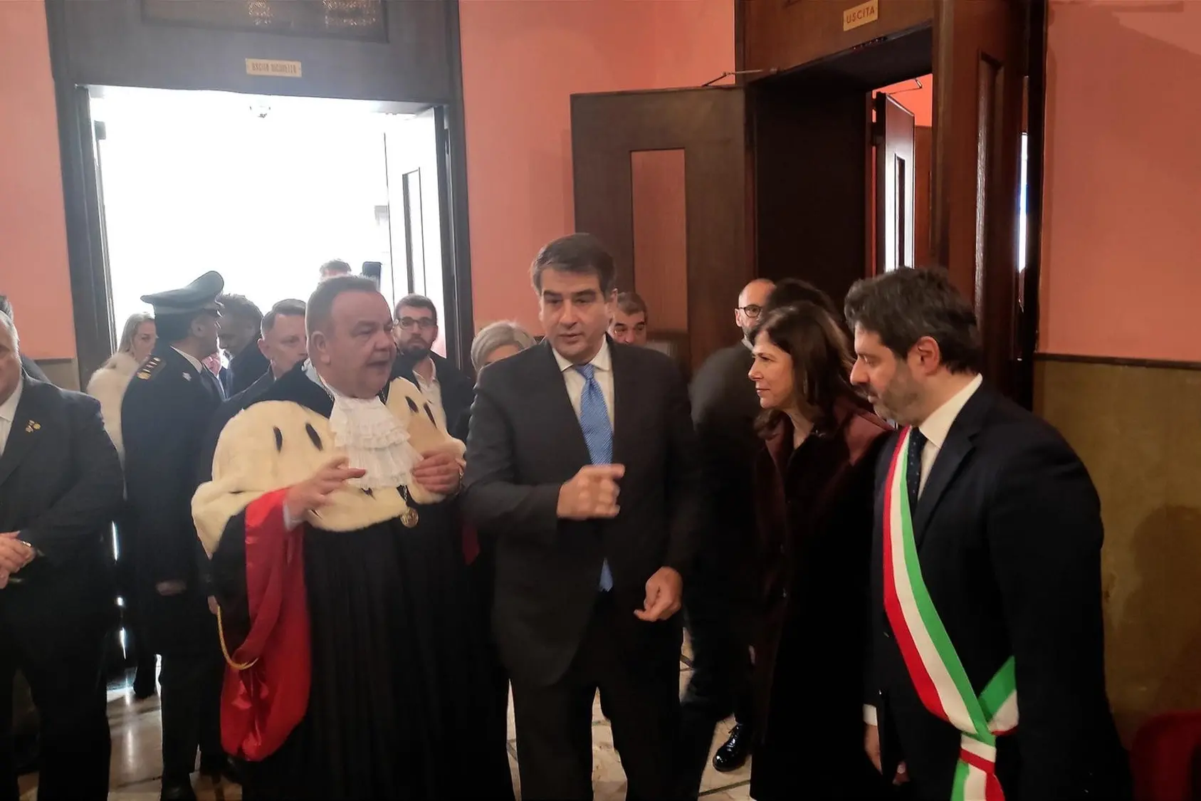 Il rettore Mariotti, il vice presidente della CE Fitto, la presidente della Regione Todde e il sindaco di Sassari Mascia (foto Marras)
