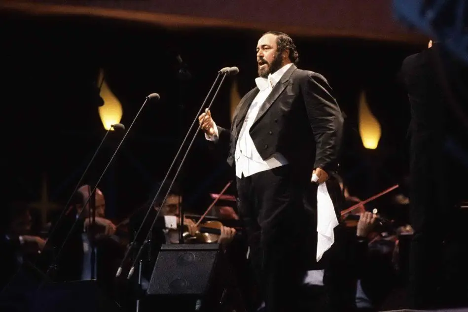 #AccaddeOggi: 12 ottobre 1935, nasce a Modena Luciano Pavarotti