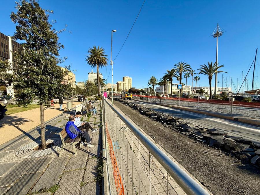 America’s Cup a Cagliari, vietato “nascondere” il cantiere di via Roma: è polemica