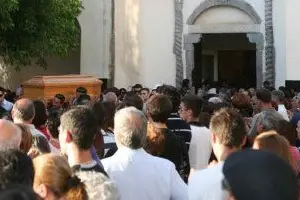 Isili: i funerali di Stefano Contini