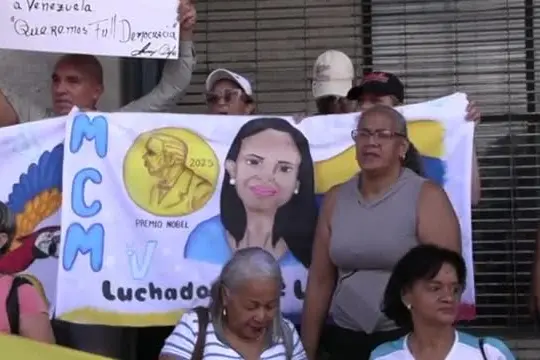 Venezuela, la manifestazione per il rientro di Machado