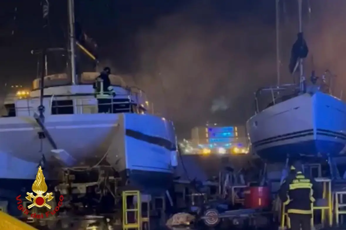 (foto Vigili del fuoco)