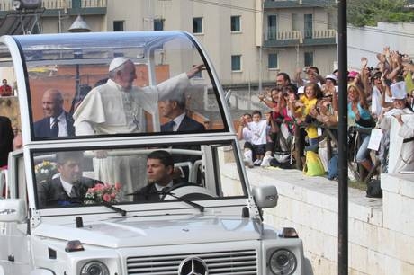 #AccaddeOggi: 22 settembre 2013, Papa Francesco a Cagliari