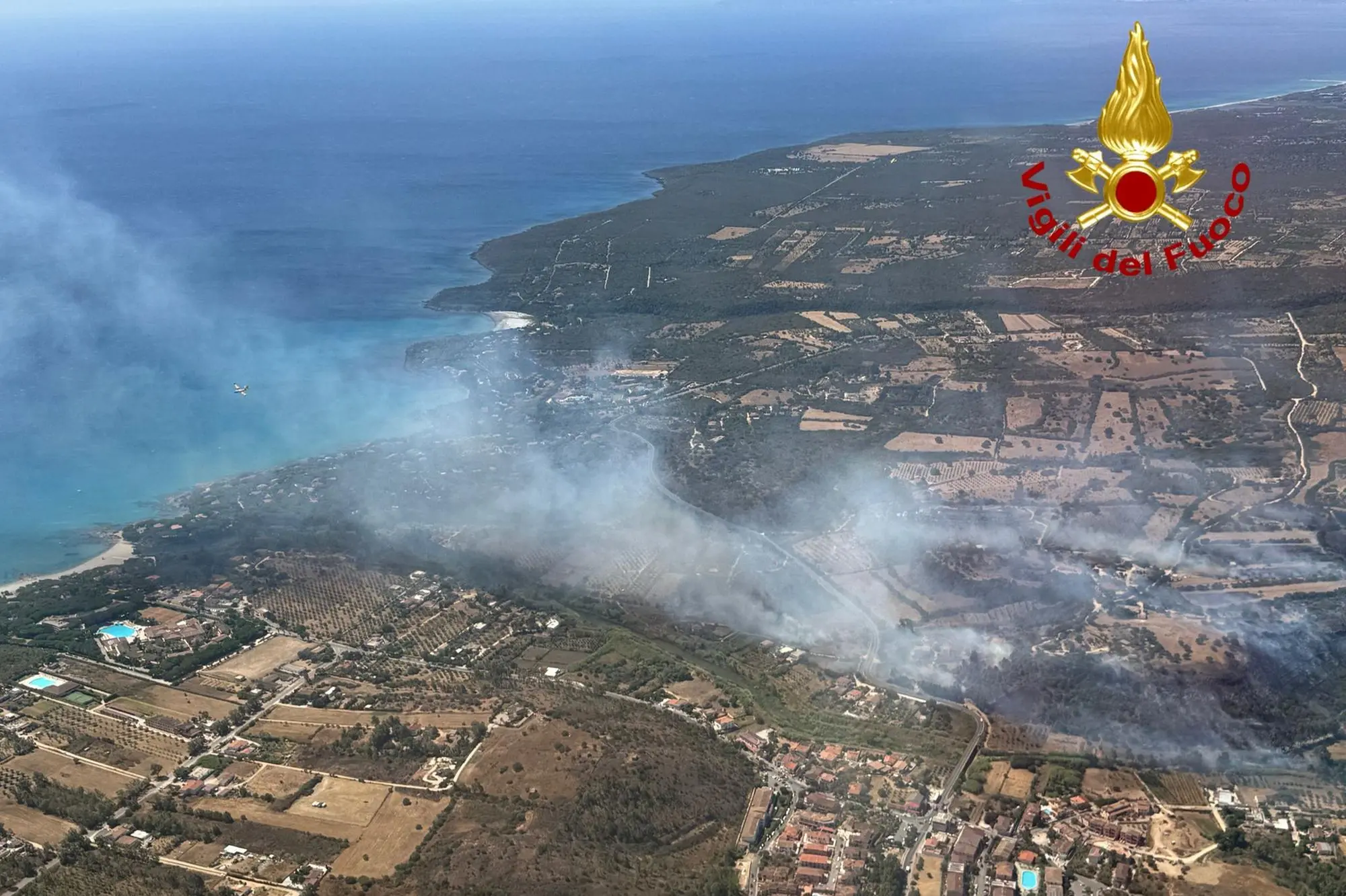 L'incendio nelle campagne di Orosei