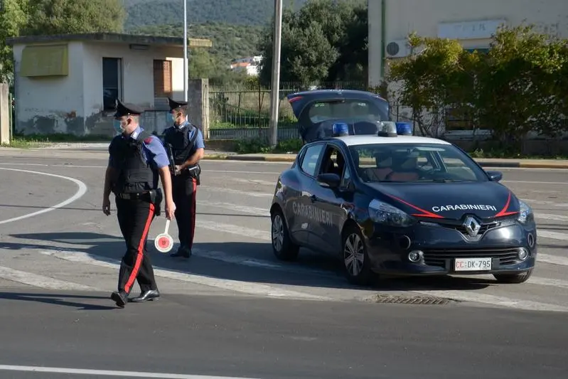 (foto carabinieri)